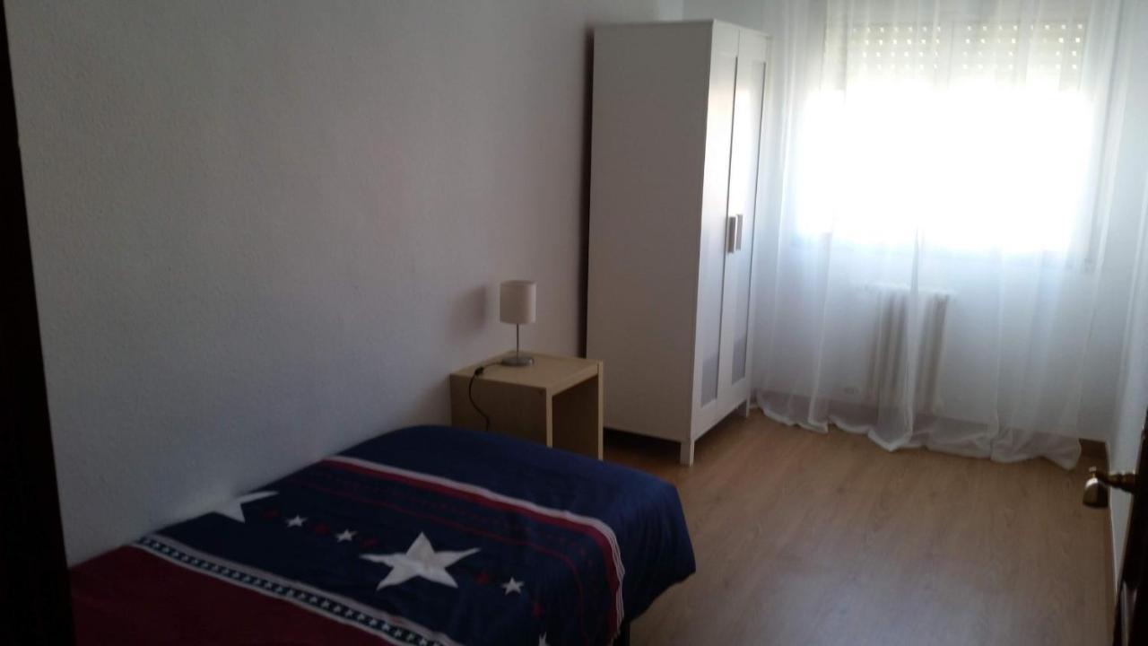 Apartamento Tisare Wifi บายาโดลิด ภายนอก รูปภาพ