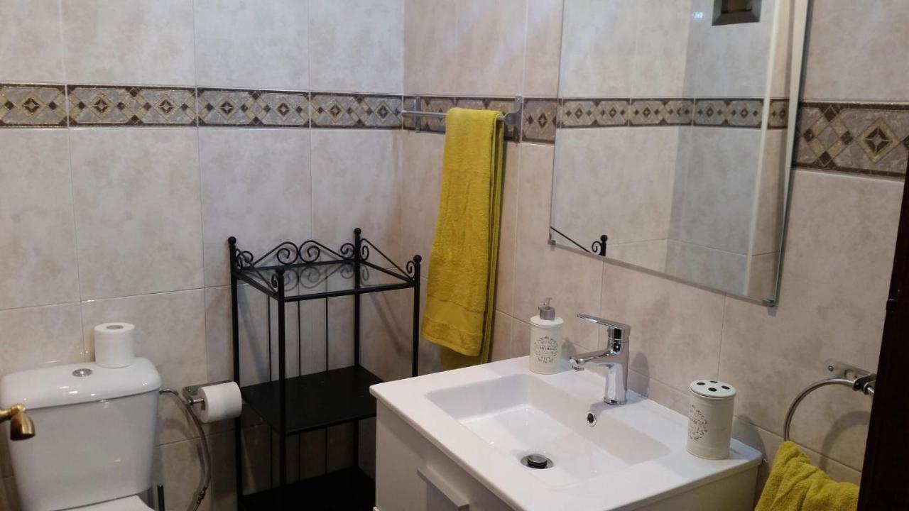 Apartamento Tisare Wifi บายาโดลิด ภายนอก รูปภาพ